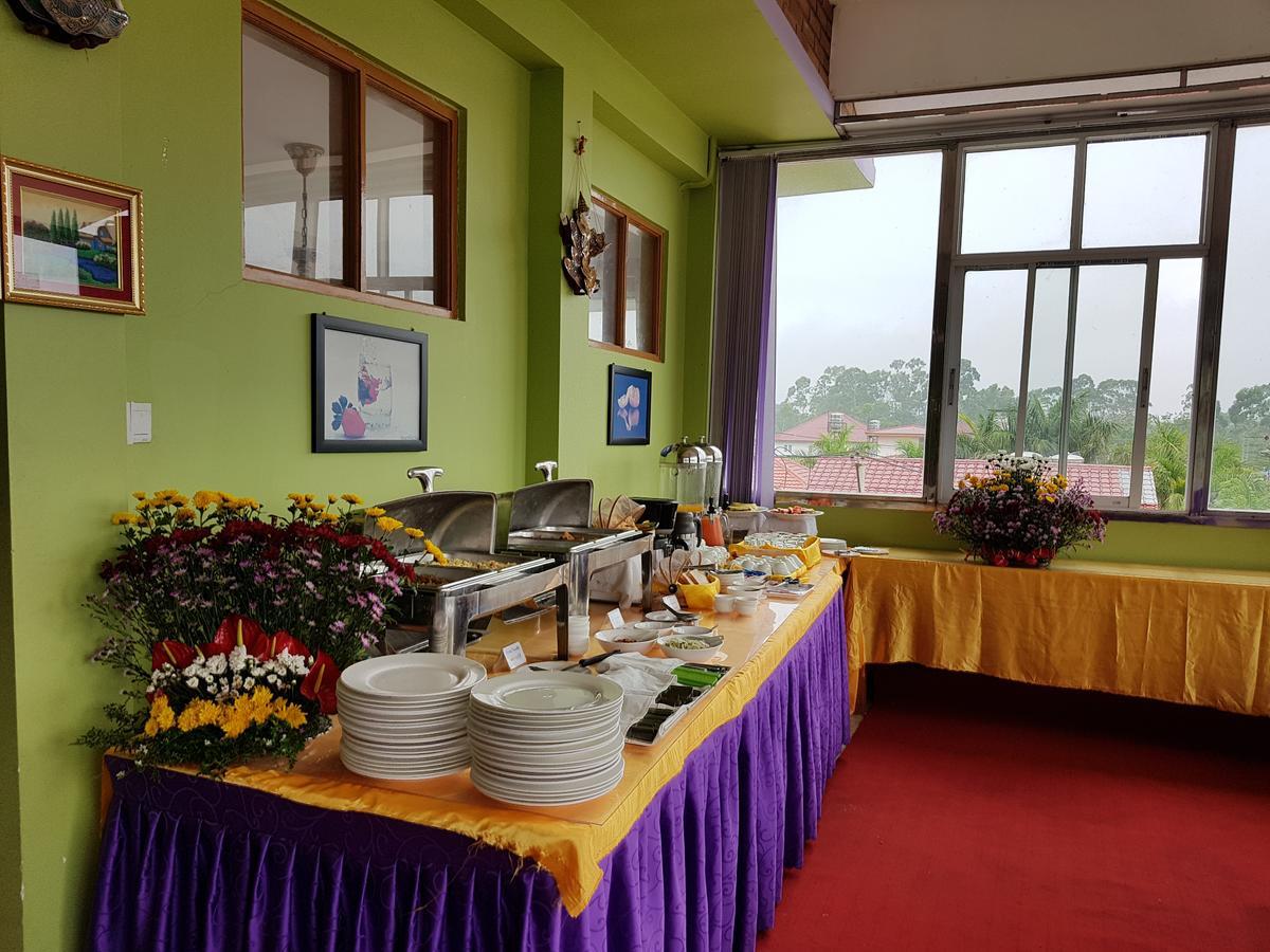 Hotel Rich Pyin Oo Lwin Kültér fotó
